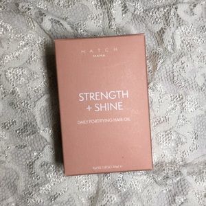 Hatch Gal strength and shine hair oil